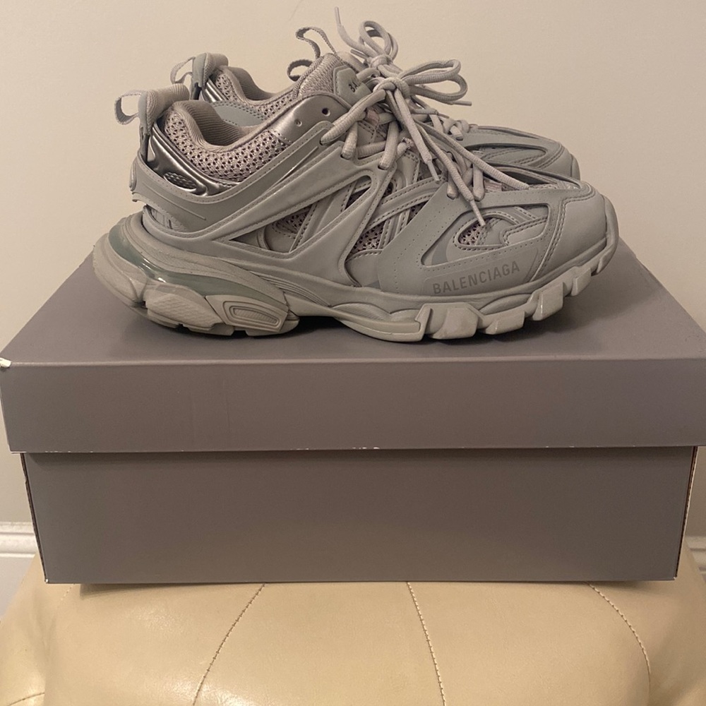 Women gray Balenciaga Tracks